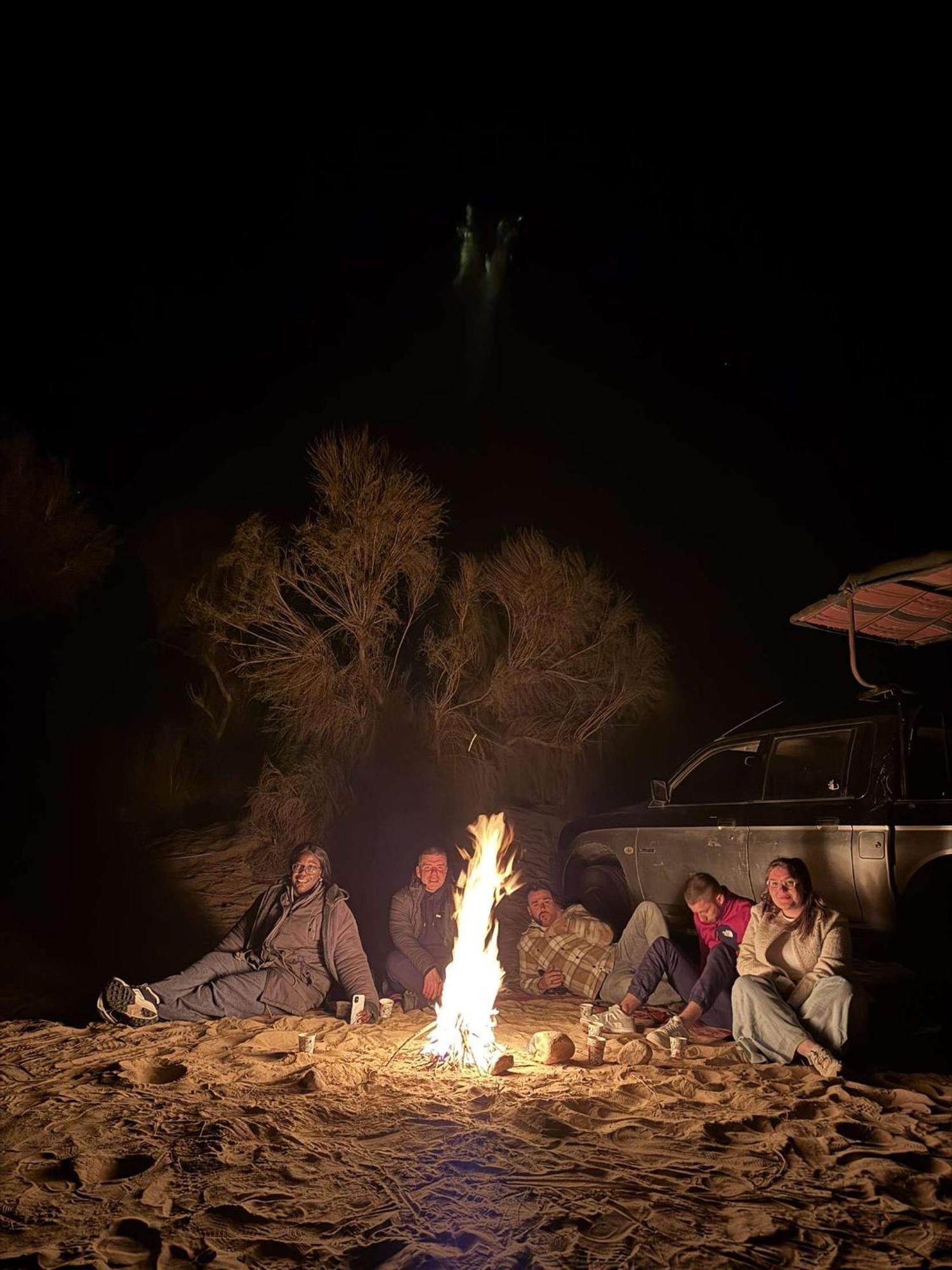 Abdullah Luxury Camp Apartment Wadi Rum Ngoại thất bức ảnh