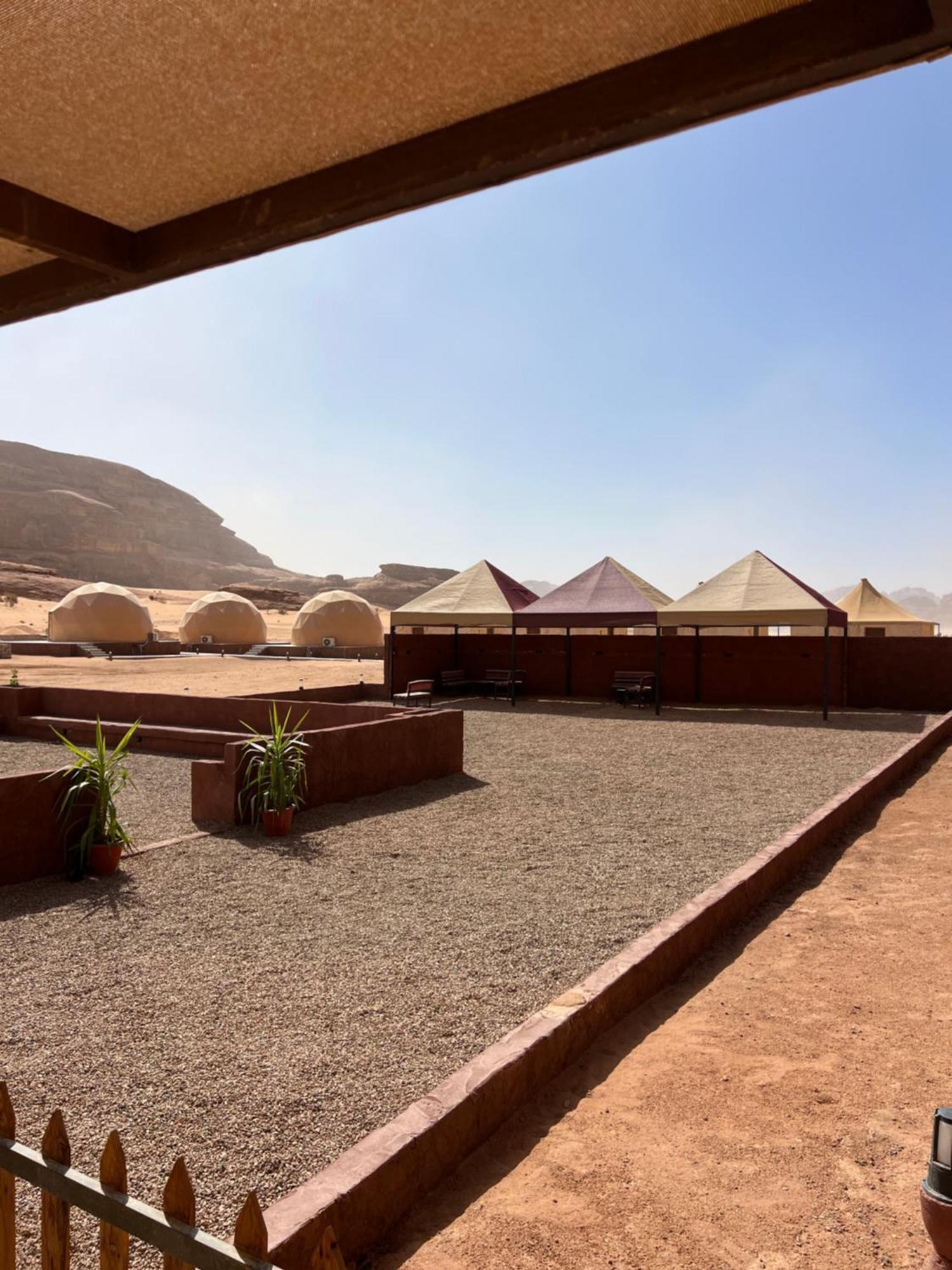 Abdullah Luxury Camp Apartment Wadi Rum Ngoại thất bức ảnh