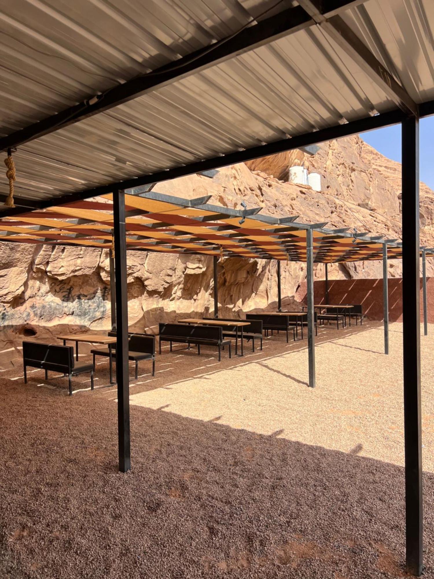 Abdullah Luxury Camp Apartment Wadi Rum Ngoại thất bức ảnh